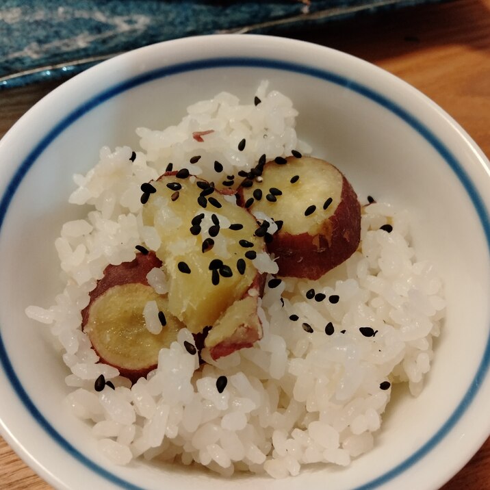 秋の味覚♪さつまいもご飯